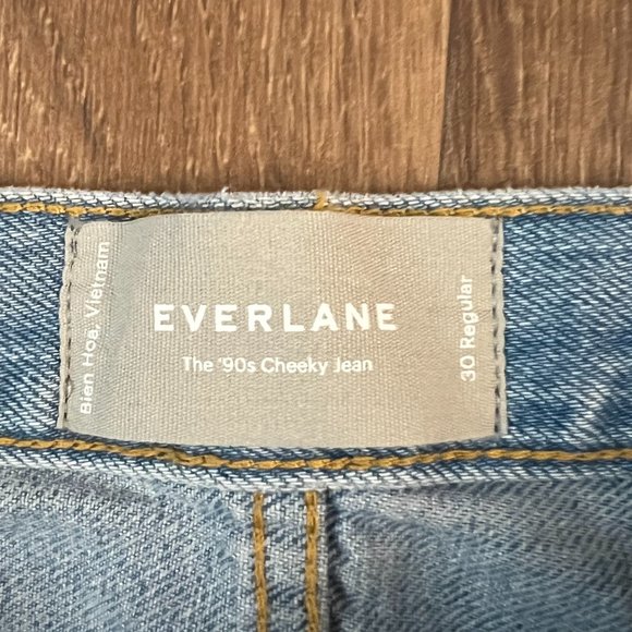NEW Everlane The ’90s Cheeky Jean Raw Hem Sz 30 - Picture 8 of 12